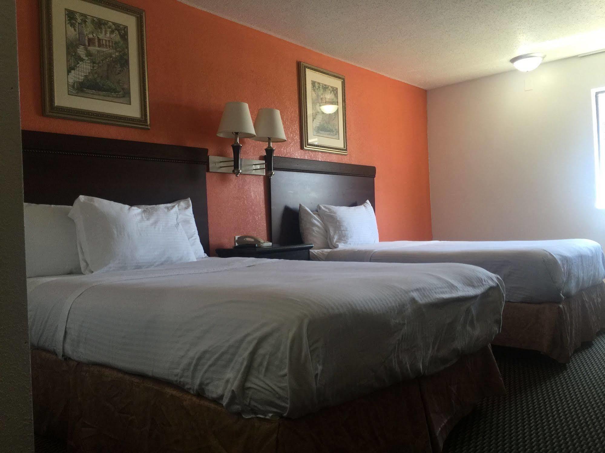 6-marion, Il Hotel