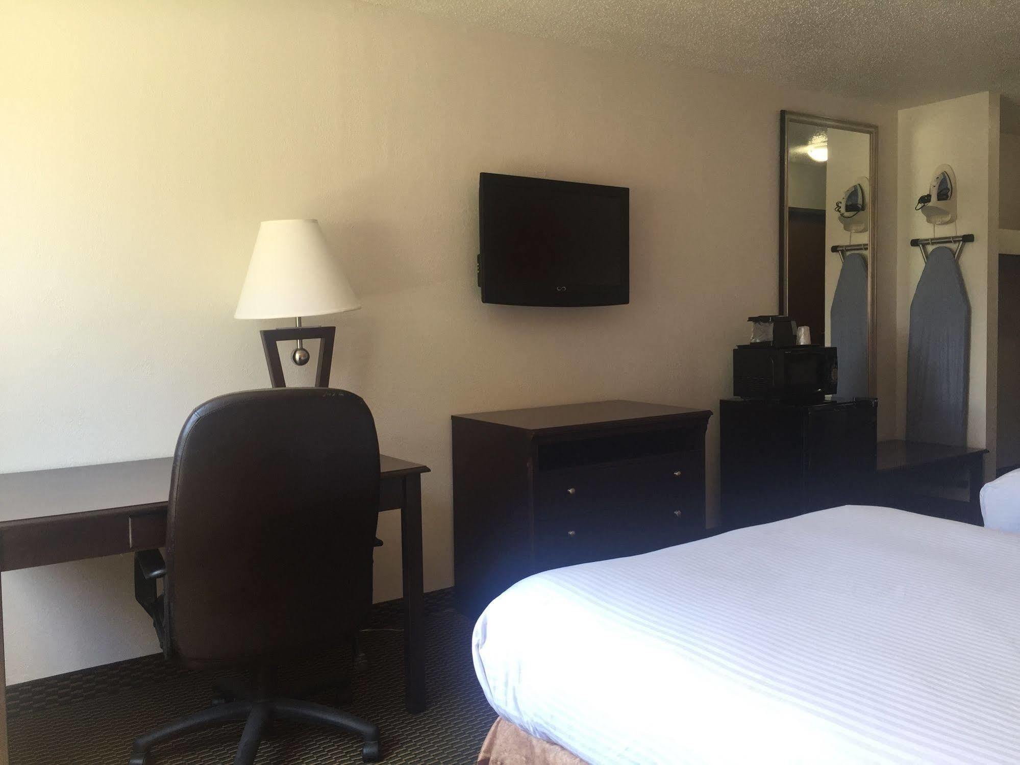 Hotel 6-marion, Il 2*